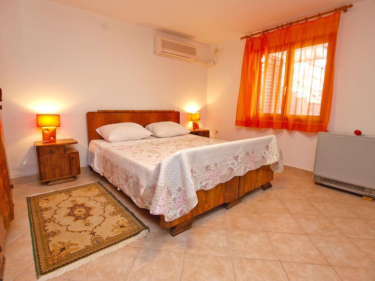 Apartment Ivan 41